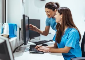 Dostęp personelu do EDM i danych w SIM po zmianach – co należy uporządkować w placówce