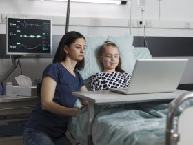 Jak system bezpieczeństwa pacjenta wpływa na ocenę i wynik procedury akredytacyjnej