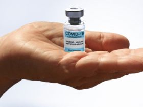 Jak zorganizować pracę placówek w zakresie szczepień COVID-19