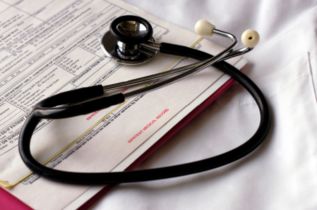 Deklaracje wyboru lekarza, pielęgniarki i położnej POZ – czy nowa przychodnia może je przejąć