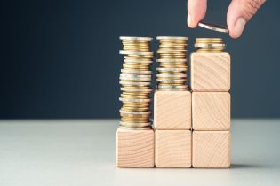 Dotacje na sprzęt medyczny – jak zaksięgować je w księgach rachunkowych?