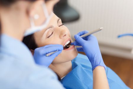   Jak bezpiecznie udzielać świadczeń stomatologicznych w czasie epidemii